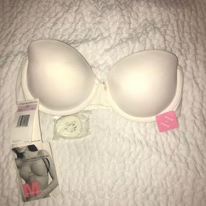 NWT Maidenform Strapless Bra- Straps Included